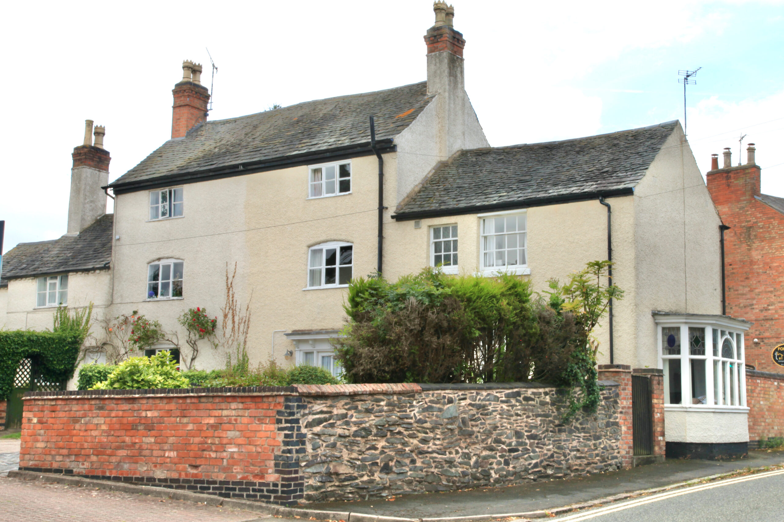 102 Bradgate Rd - 3 bedroom - Grade ii listed