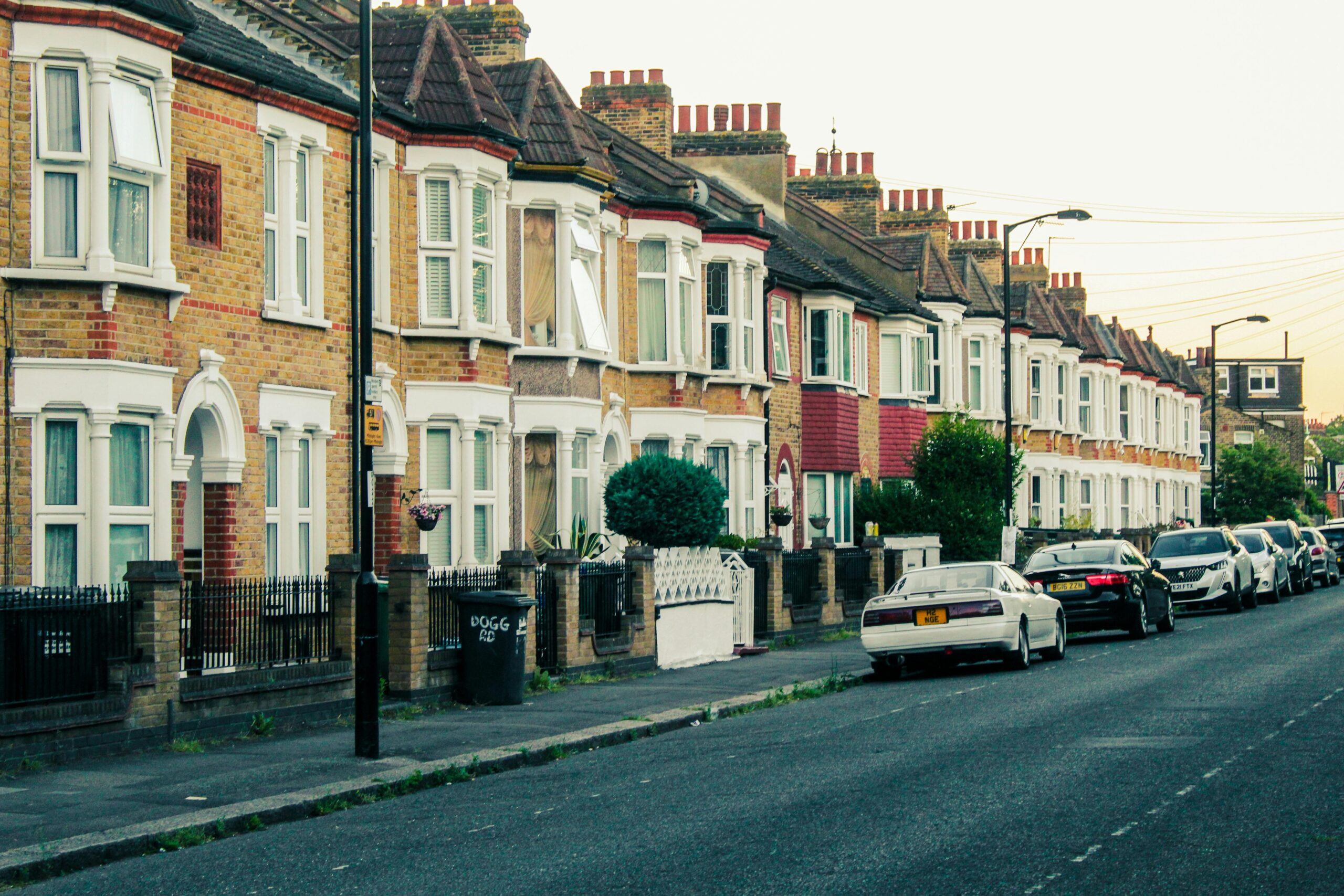 London Landlords - London Victorian street